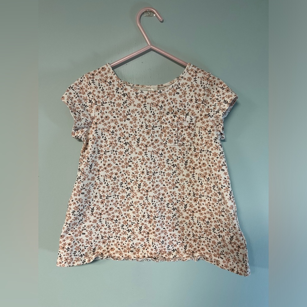 Max Studio Flower Print T-Shirt, Toddler Girl size 5T, Girl t-shirts with pocket